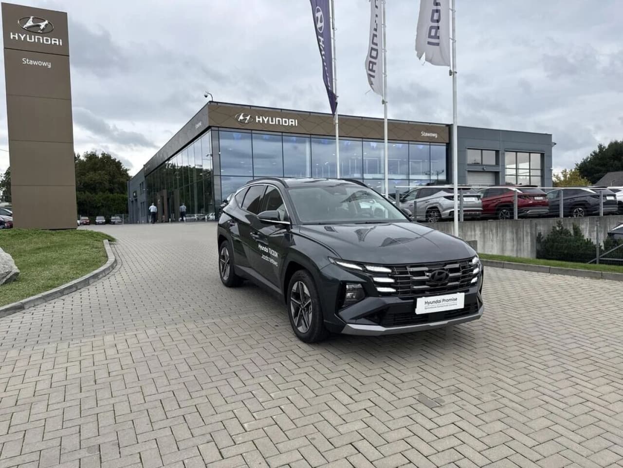 Hyundai Tucson - zdjęcie 12